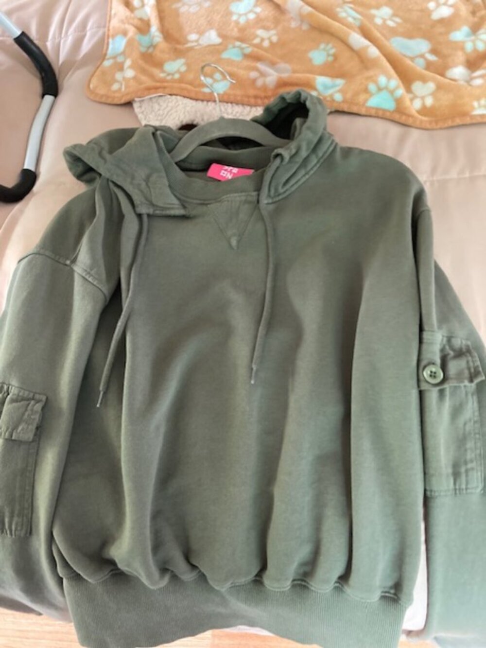 I'm selling a size medium One Teaspoon Hoodie